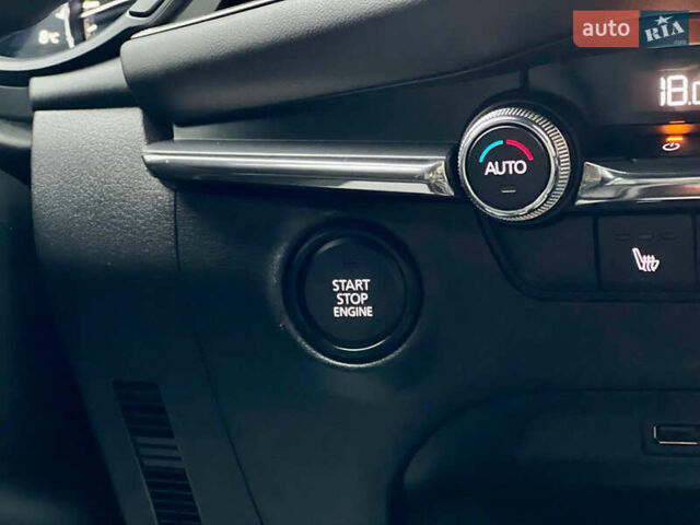 Белый Мазда 3, объемом двигателя 2.5 л и пробегом 81 тыс. км за 16200 $, фото 34 на Automoto.ua