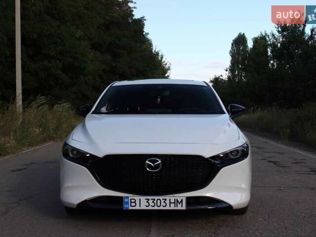 Белый Мазда 3, объемом двигателя 2.5 л и пробегом 110 тыс. км за 21000 $, фото 6 на Automoto.ua