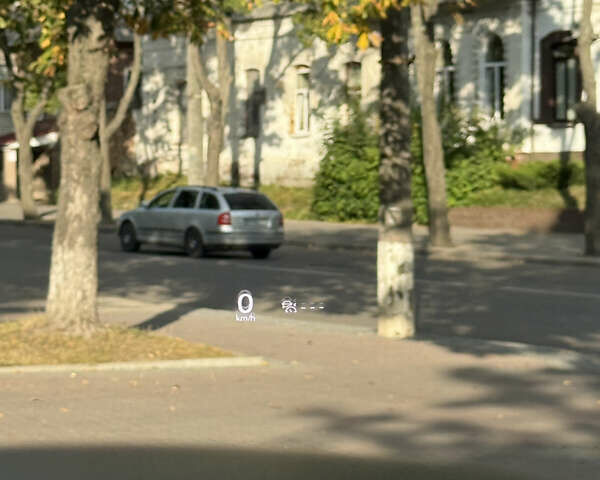 Білий Мазда 3, об'ємом двигуна 2.5 л та пробігом 116 тис. км за 17999 $, фото 24 на Automoto.ua
