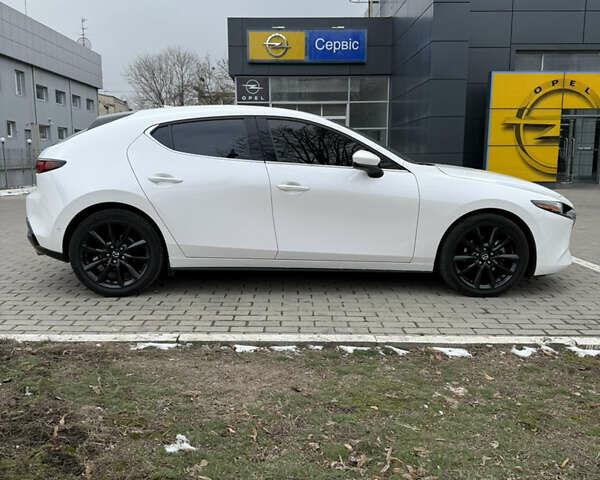 Белый Мазда 3, объемом двигателя 2.5 л и пробегом 120 тыс. км за 19300 $, фото 6 на Automoto.ua