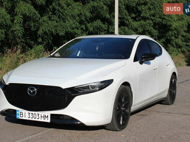 Белый Мазда 3, объемом двигателя 2.5 л и пробегом 110 тыс. км за 21000 $, фото 13 на Automoto.ua