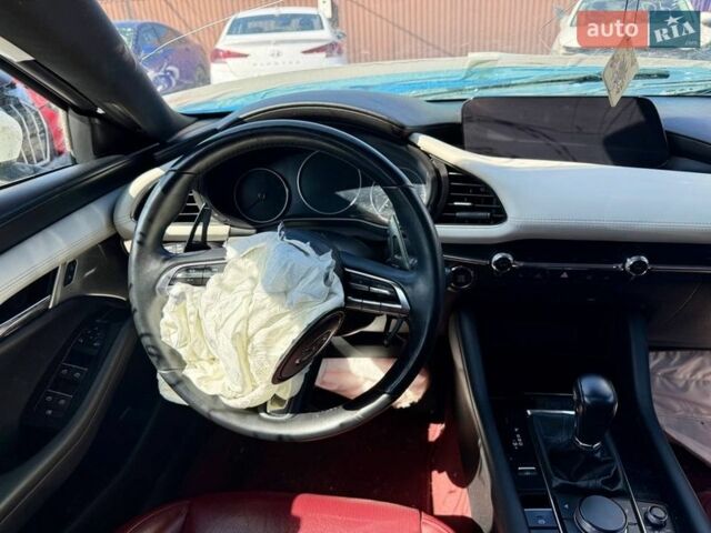 Білий Мазда 3, об'ємом двигуна 2.5 л та пробігом 82 тис. км за 13300 $, фото 36 на Automoto.ua