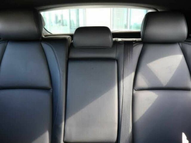 Білий Мазда 3, об'ємом двигуна 2.5 л та пробігом 27 тис. км за 9000 $, фото 10 на Automoto.ua