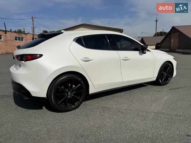 Белый Мазда 3, объемом двигателя 2.5 л и пробегом 80 тыс. км за 18900 $, фото 5 на Automoto.ua