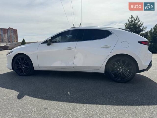 Белый Мазда 3, объемом двигателя 2.5 л и пробегом 80 тыс. км за 18900 $, фото 8 на Automoto.ua