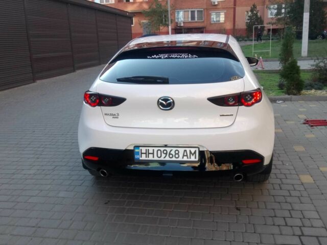 Білий Мазда 3, об'ємом двигуна 2.5 л та пробігом 40 тис. км за 19000 $, фото 9 на Automoto.ua