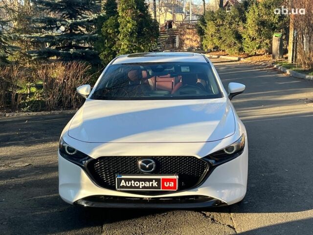 Белый Мазда 3, объемом двигателя 2.5 л и пробегом 39 тыс. км за 18990 $, фото 1 на Automoto.ua