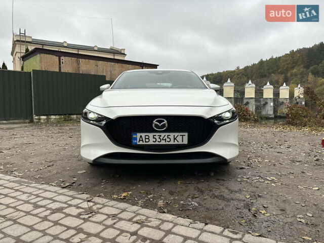 Білий Мазда 3, об'ємом двигуна 2.5 л та пробігом 97 тис. км за 18500 $, фото 1 на Automoto.ua