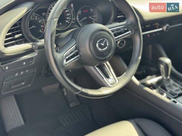 Белый Мазда 3, объемом двигателя 2.5 л и пробегом 80 тыс. км за 18900 $, фото 12 на Automoto.ua