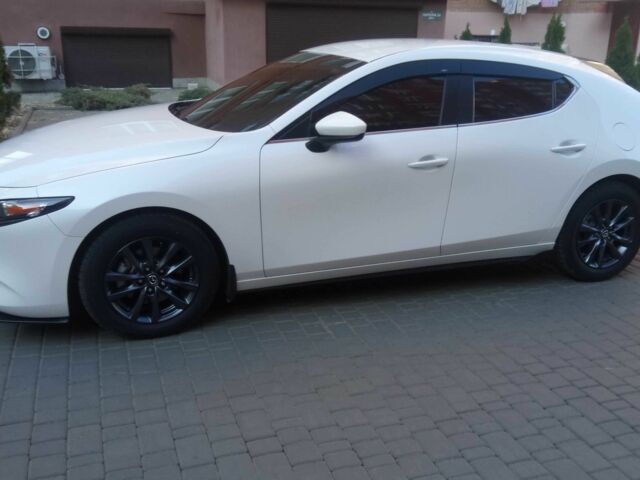 Білий Мазда 3, об'ємом двигуна 2.5 л та пробігом 40 тис. км за 19000 $, фото 1 на Automoto.ua