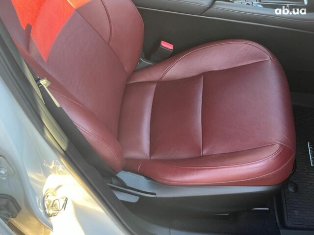 Белый Мазда 3, объемом двигателя 2.5 л и пробегом 39 тыс. км за 18990 $, фото 40 на Automoto.ua