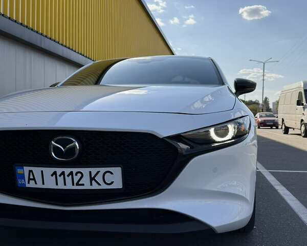 Белый Мазда 3, объемом двигателя 2.5 л и пробегом 79 тыс. км за 20000 $, фото 3 на Automoto.ua