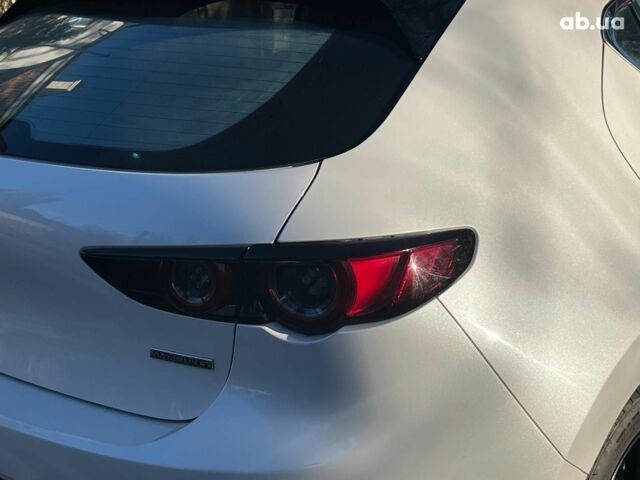 Белый Мазда 3, объемом двигателя 2.5 л и пробегом 39 тыс. км за 18990 $, фото 8 на Automoto.ua