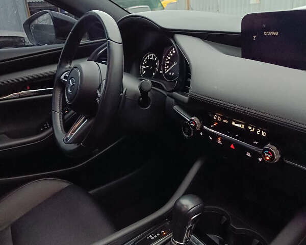 Белый Мазда 3, объемом двигателя 2.5 л и пробегом 80 тыс. км за 17999 $, фото 25 на Automoto.ua