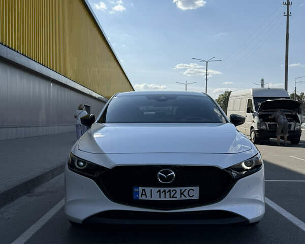 Белый Мазда 3, объемом двигателя 2.5 л и пробегом 79 тыс. км за 20000 $, фото 4 на Automoto.ua