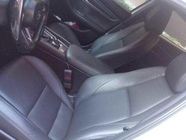 Білий Мазда 3, об'ємом двигуна 2.5 л та пробігом 40 тис. км за 19000 $, фото 12 на Automoto.ua