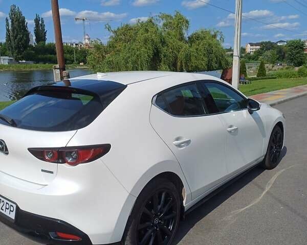 Белый Мазда 3, объемом двигателя 2.5 л и пробегом 38 тыс. км за 18900 $, фото 6 на Automoto.ua