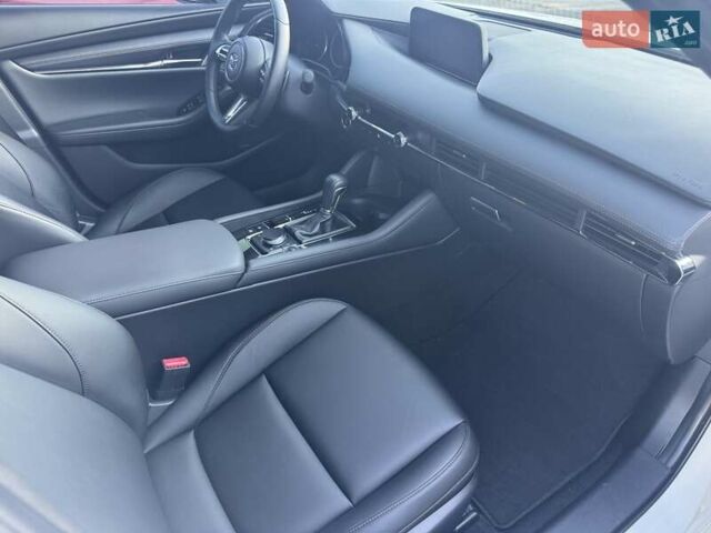 Белый Мазда 3, объемом двигателя 2.5 л и пробегом 80 тыс. км за 18900 $, фото 13 на Automoto.ua