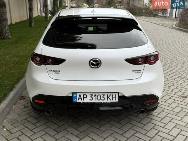 Білий Мазда 3, об'ємом двигуна 2.49 л та пробігом 42 тис. км за 24000 $, фото 15 на Automoto.ua