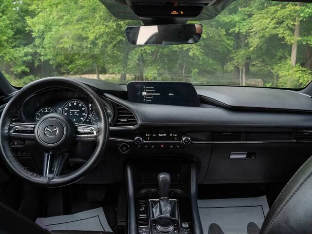 Белый Мазда 3, объемом двигателя 2.5 л и пробегом 23 тыс. км за 9000 $, фото 8 на Automoto.ua