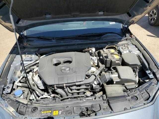 Белый Мазда 3, объемом двигателя 0 л и пробегом 14 тыс. км за 5500 $, фото 11 на Automoto.ua