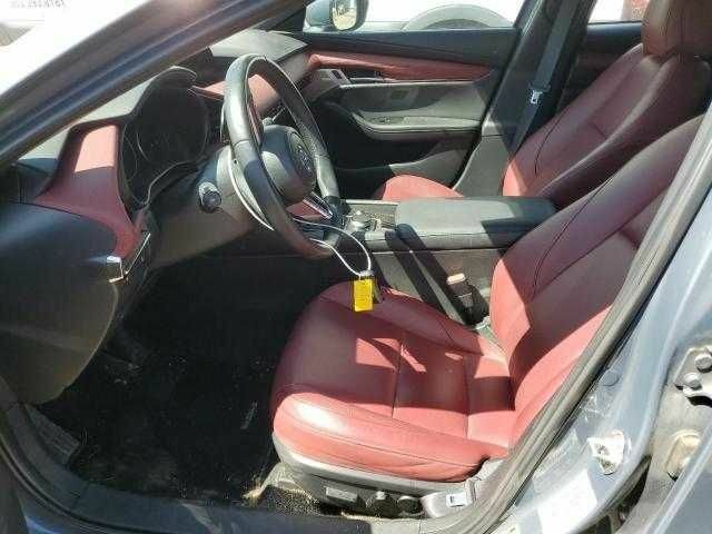Белый Мазда 3, объемом двигателя 0 л и пробегом 14 тыс. км за 5500 $, фото 6 на Automoto.ua