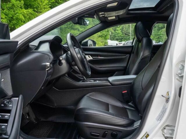 Белый Мазда 3, объемом двигателя 2.5 л и пробегом 23 тыс. км за 9000 $, фото 5 на Automoto.ua