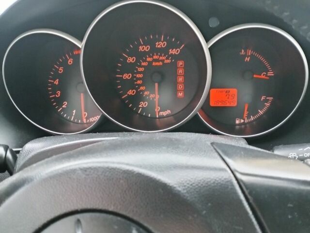Білий Мазда 3, об'ємом двигуна 0 л та пробігом 188 тис. км за 5300 $, фото 7 на Automoto.ua