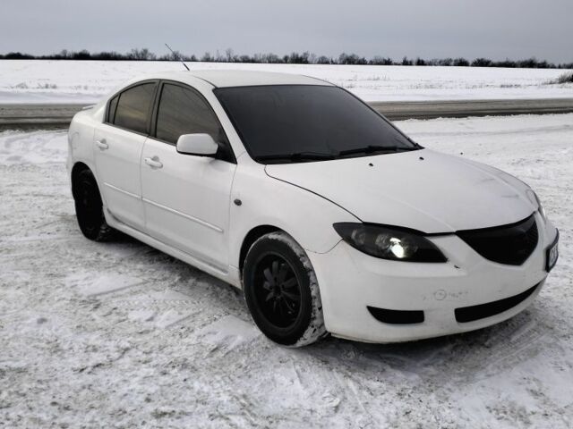 Білий Мазда 3, об'ємом двигуна 0 л та пробігом 188 тис. км за 5300 $, фото 2 на Automoto.ua