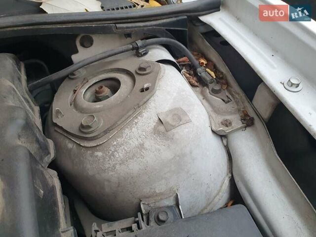 Білий Мазда 3, об'ємом двигуна 1.6 л та пробігом 120 тис. км за 5700 $, фото 21 на Automoto.ua