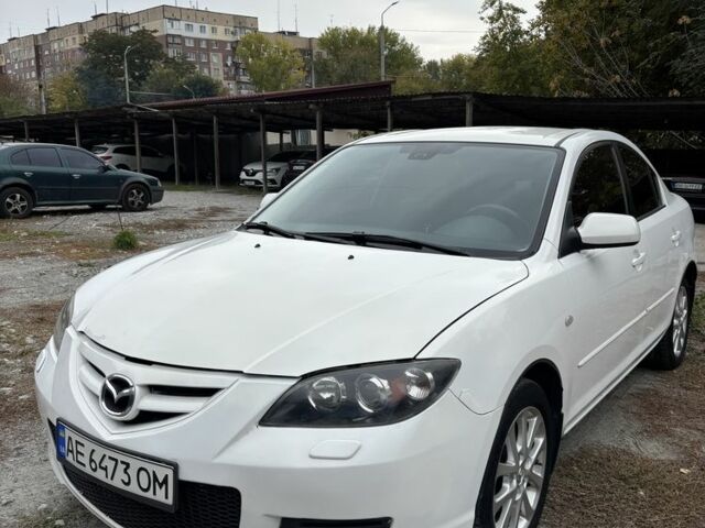 Белый Мазда 3, объемом двигателя 1.6 л и пробегом 157 тыс. км за 5100 $, фото 10 на Automoto.ua