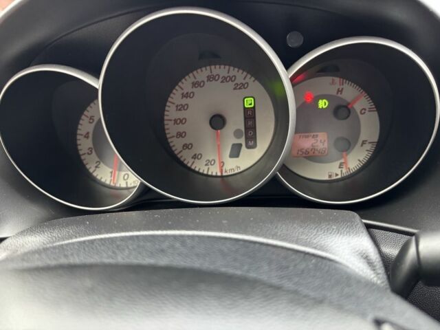 Білий Мазда 3, об'ємом двигуна 1.6 л та пробігом 156 тис. км за 6000 $, фото 12 на Automoto.ua