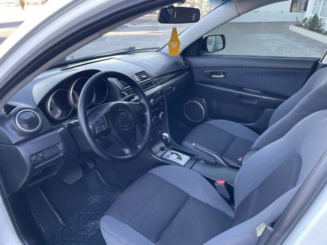 Белый Мазда 3, объемом двигателя 1.6 л и пробегом 215 тыс. км за 5350 $, фото 16 на Automoto.ua