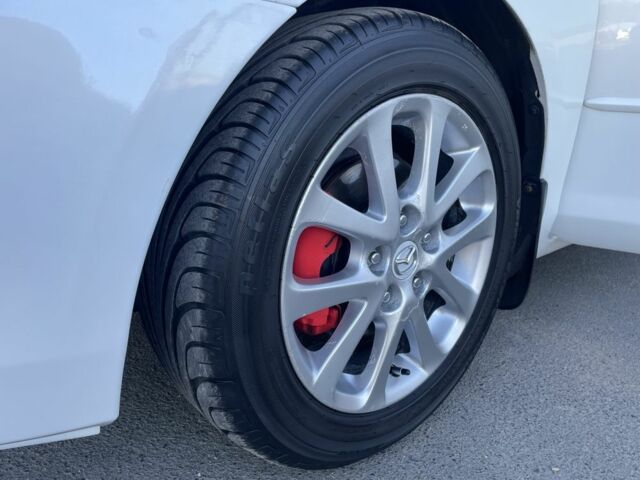 Белый Мазда 3, объемом двигателя 1.6 л и пробегом 215 тыс. км за 5350 $, фото 18 на Automoto.ua