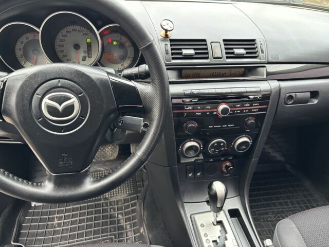 Білий Мазда 3, об'ємом двигуна 1.6 л та пробігом 156 тис. км за 6000 $, фото 11 на Automoto.ua