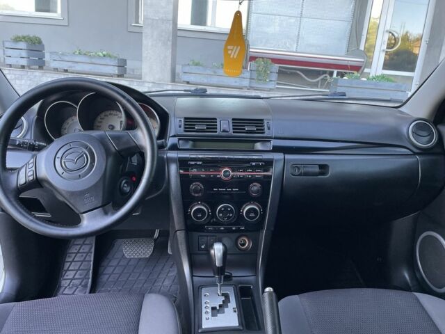 Белый Мазда 3, объемом двигателя 1.6 л и пробегом 215 тыс. км за 5350 $, фото 22 на Automoto.ua