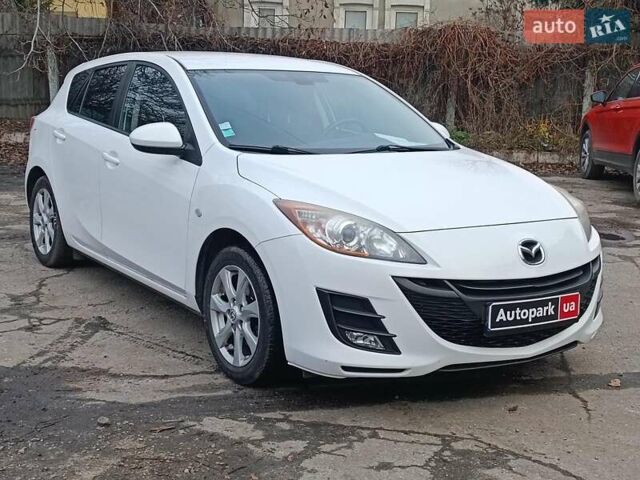 Білий Мазда 3, об'ємом двигуна 1.6 л та пробігом 130 тис. км за 7790 $, фото 2 на Automoto.ua
