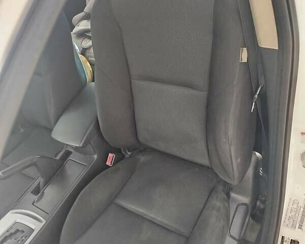 Білий Мазда 3, об'ємом двигуна 2 л та пробігом 230 тис. км за 6700 $, фото 8 на Automoto.ua