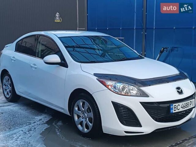 Белый Мазда 3, объемом двигателя 2 л и пробегом 137 тыс. км за 6500 $, фото 7 на Automoto.ua