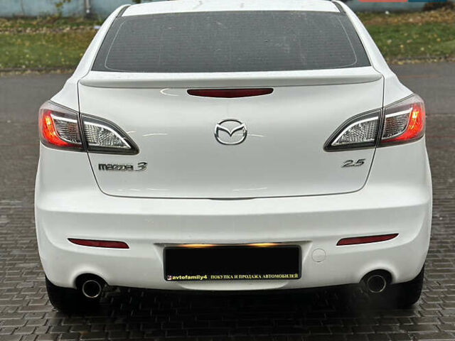 Белый Мазда 3, объемом двигателя 2.5 л и пробегом 187 тыс. км за 8500 $, фото 15 на Automoto.ua