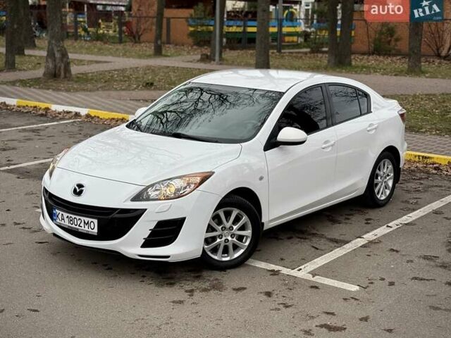 Білий Мазда 3, об'ємом двигуна 1.6 л та пробігом 170 тис. км за 9200 $, фото 11 на Automoto.ua
