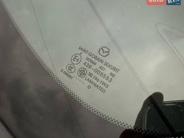 Білий Мазда 3, об'ємом двигуна 1.6 л та пробігом 170 тис. км за 9200 $, фото 33 на Automoto.ua