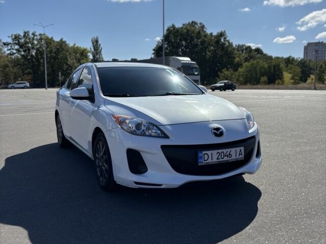 Белый Мазда 3, объемом двигателя 2 л и пробегом 155 тыс. км за 8500 $, фото 5 на Automoto.ua