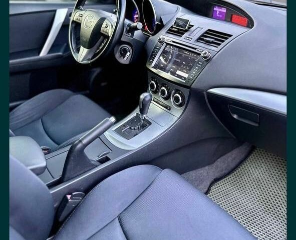 Белый Мазда 3, объемом двигателя 2.5 л и пробегом 280 тыс. км за 7000 $, фото 7 на Automoto.ua