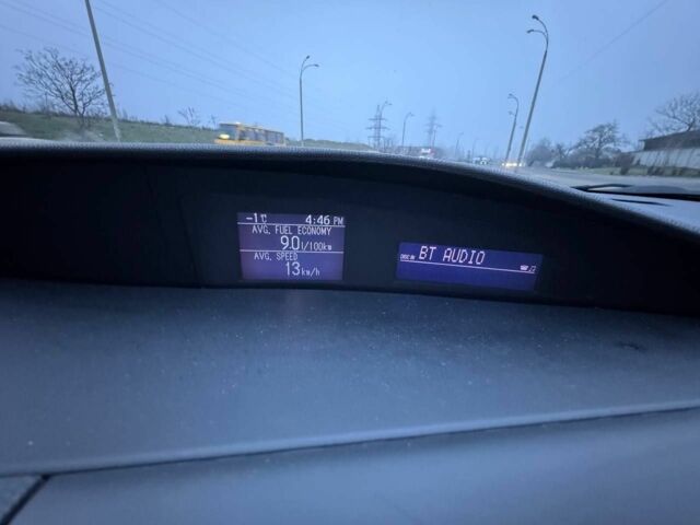 Белый Мазда 3, объемом двигателя 2 л и пробегом 177 тыс. км за 7500 $, фото 17 на Automoto.ua