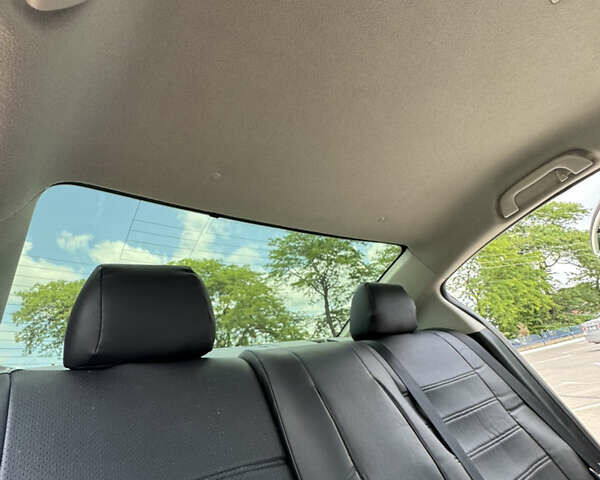 Белый Мазда 3, объемом двигателя 1.6 л и пробегом 180 тыс. км за 9350 $, фото 43 на Automoto.ua