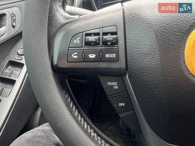 Білий Мазда 3, об'ємом двигуна 2 л та пробігом 249 тис. км за 7390 $, фото 18 на Automoto.ua