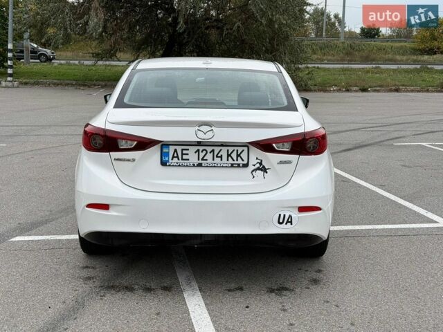 Белый Мазда 3, объемом двигателя 2 л и пробегом 312 тыс. км за 7800 $, фото 8 на Automoto.ua