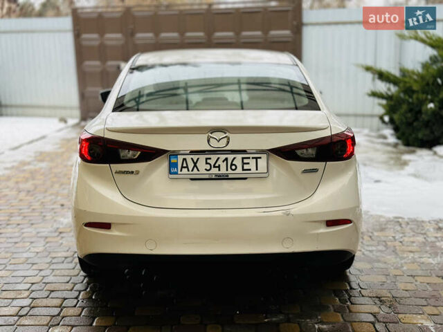 Белый Мазда 3, объемом двигателя 2 л и пробегом 157 тыс. км за 7950 $, фото 6 на Automoto.ua
