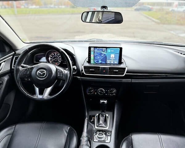 Белый Мазда 3, объемом двигателя 2 л и пробегом 183 тыс. км за 9500 $, фото 24 на Automoto.ua